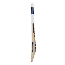 Load image into Gallery viewer, New Balance DC 600 Cricket Bat
